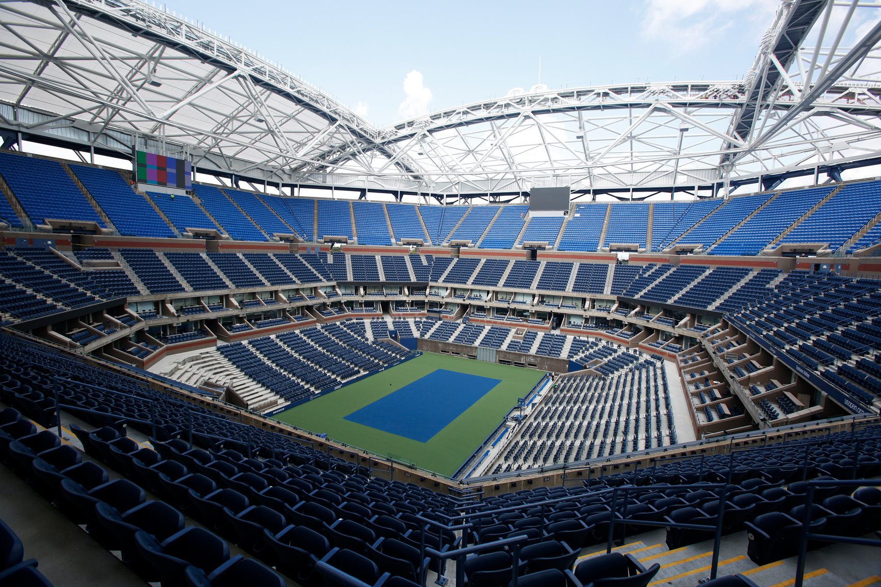 USTA NATIONAL TENNIS CENTER 